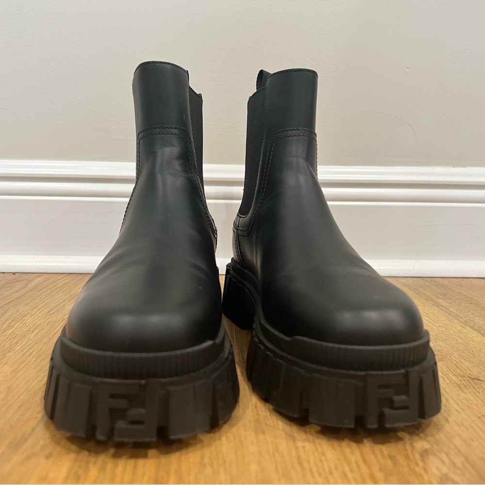 Never used- Fendi Lug Boots- Bought For $ 995